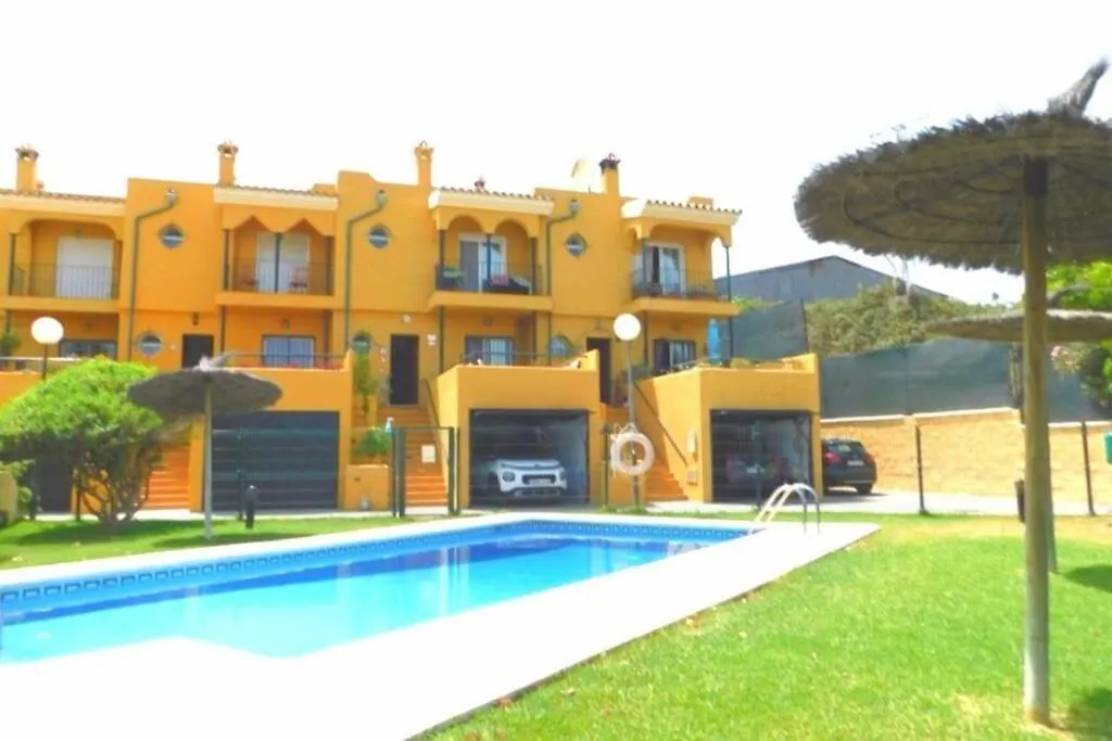 3 Bedroom Home With Amazing Views & Outdoor Spaces Manilva 0*,